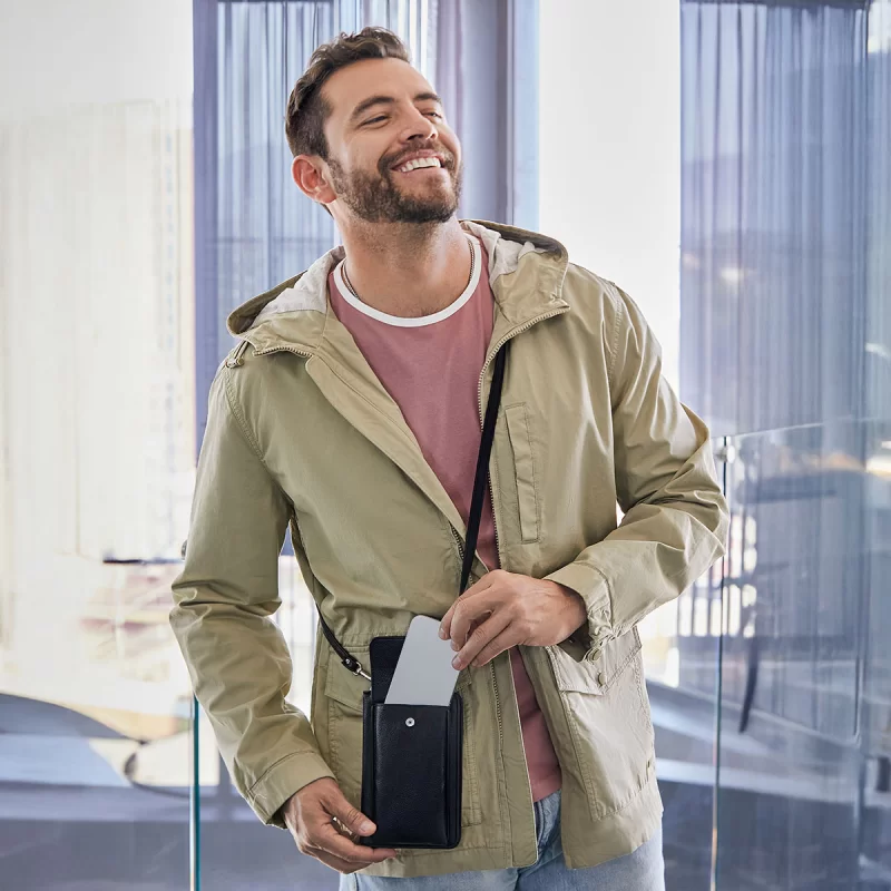 CARTERA PORTA PASAPORTE AVELINE