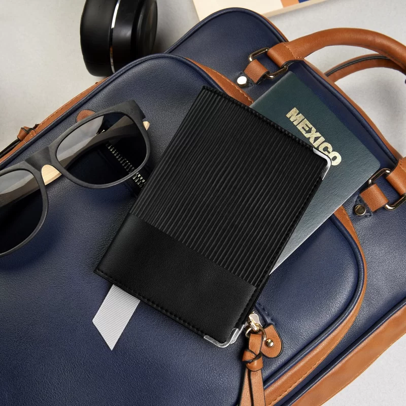 PORTA PASAPORTE MAGGIORE